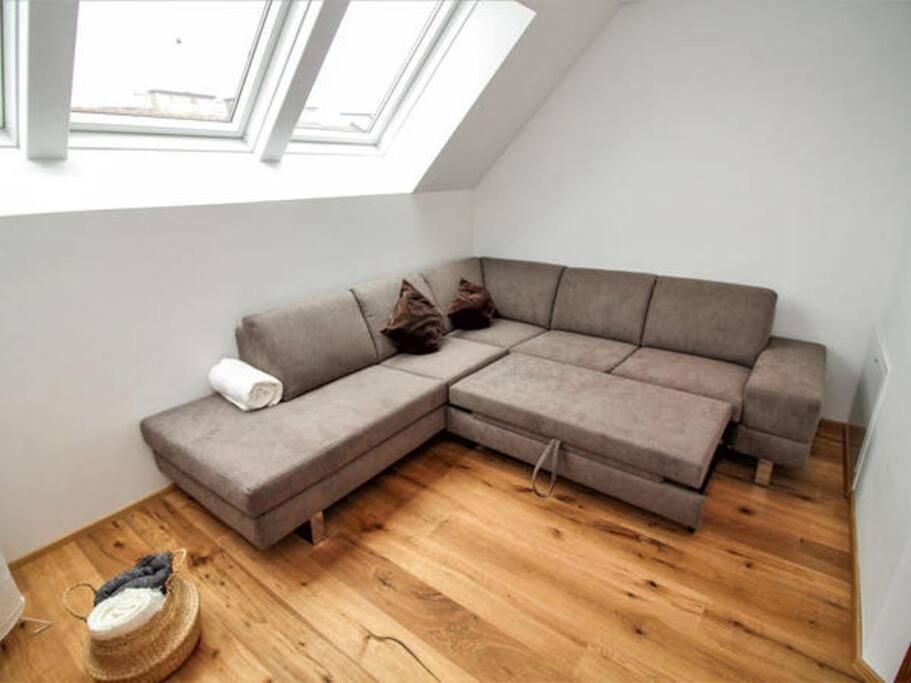 Luxury 2-Floor Rooftop Apartment With Terrace In The City Center Vienna Exterior photo